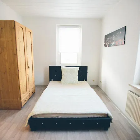 Whirlpool, Fußbodenheizung, Nintendo NES, Netflix, Wintergarten&Workspace Rudolstadt Zimmer foto