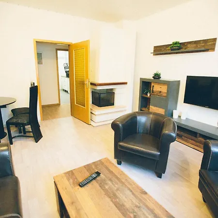 Whirlpool, Fußbodenheizung, Nintendo NES, Netflix, Wintergarten&Workspace Rudolstadt Zimmer foto