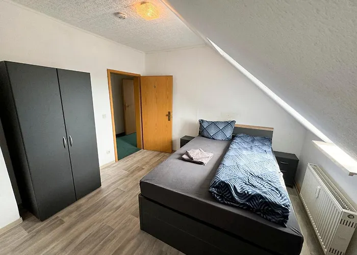 Whirlpool, Fußbodenheizung, Nintendo NES, Netflix, Wintergarten&Workspace