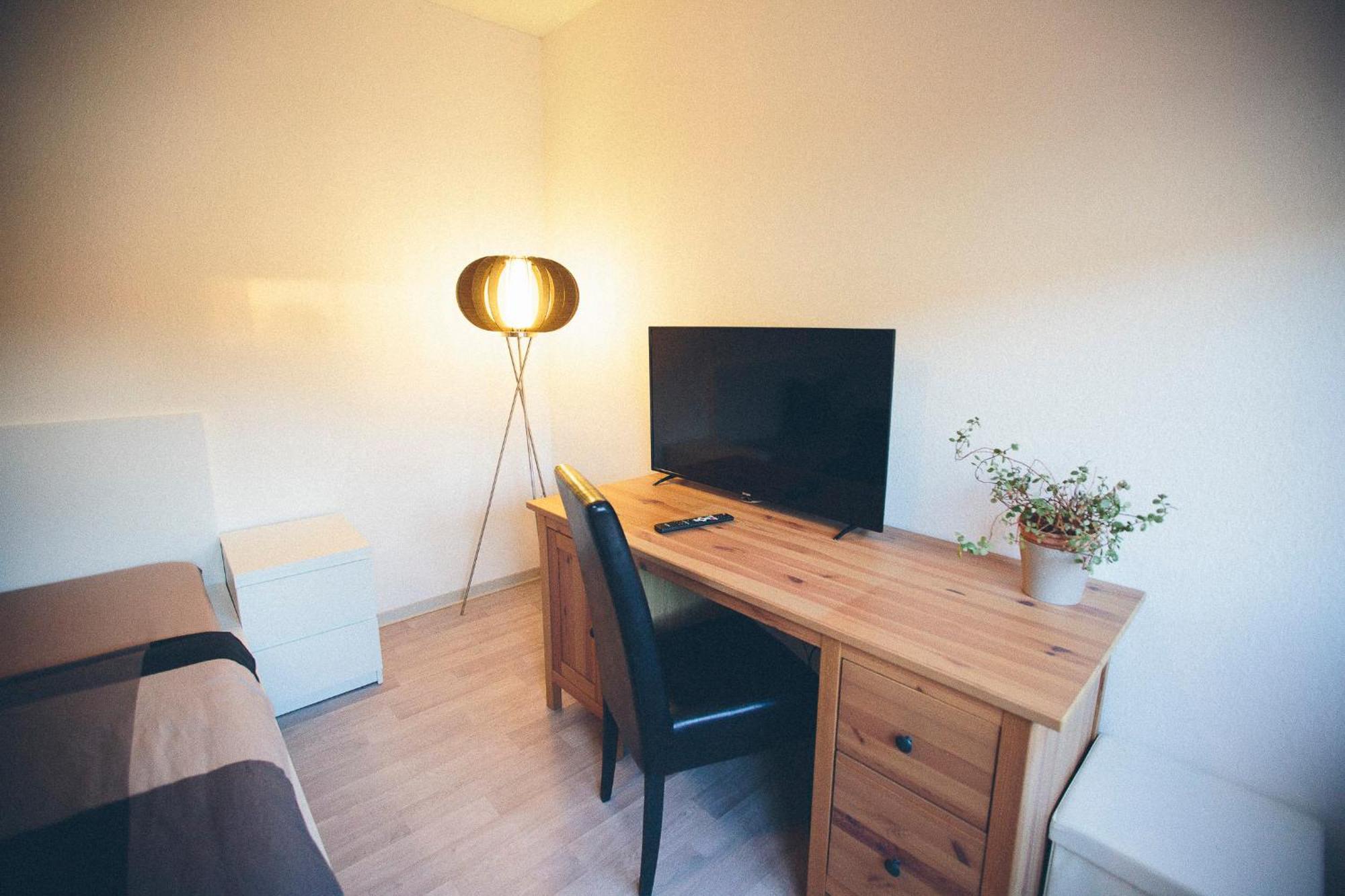 Whirlpool, Fußbodenheizung, Nintendo Nes, Netflix, Wintergarten&workspace Apartment
