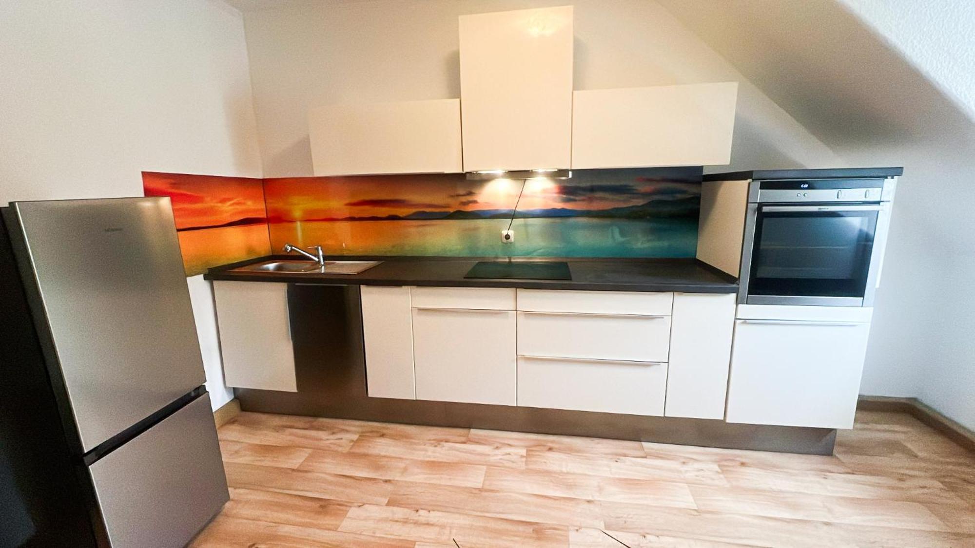 Apartment Whirlpool, Fußbodenheizung, Nintendo Nes, Netflix, Wintergarten&workspace *